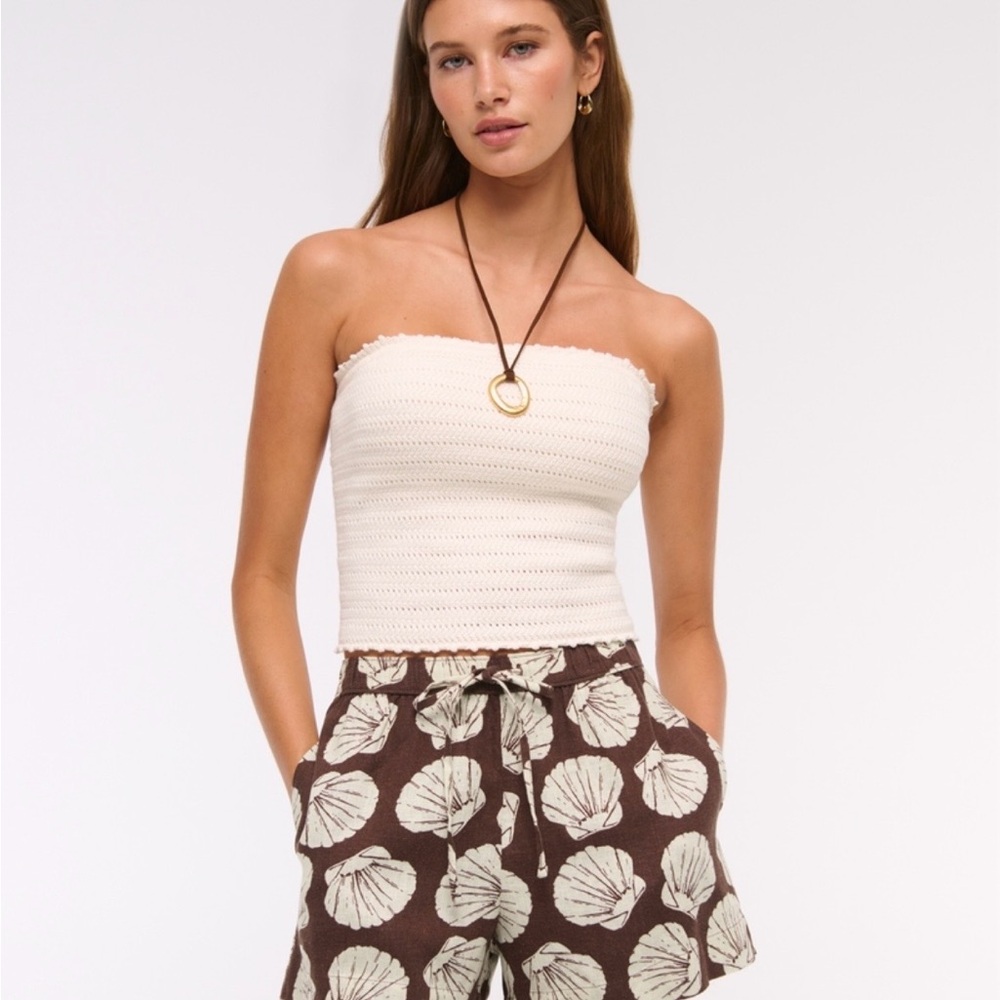 Abercrombie & Fitch High Waist Linen Shorts